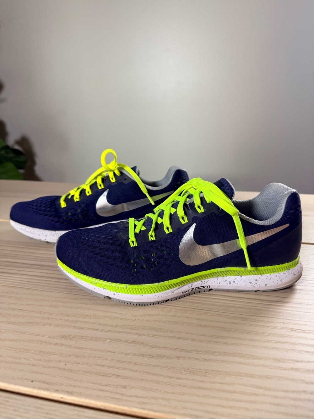Nike Air Zoom Pegasus 33 ID Custom Blue Neon Volt Sz 9 Running Shoes